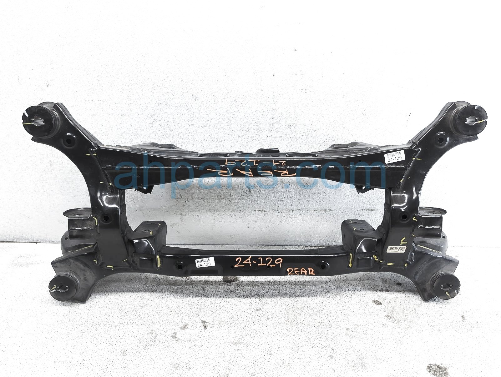 $250 Kia REAR SUB FRAME / CRADLE