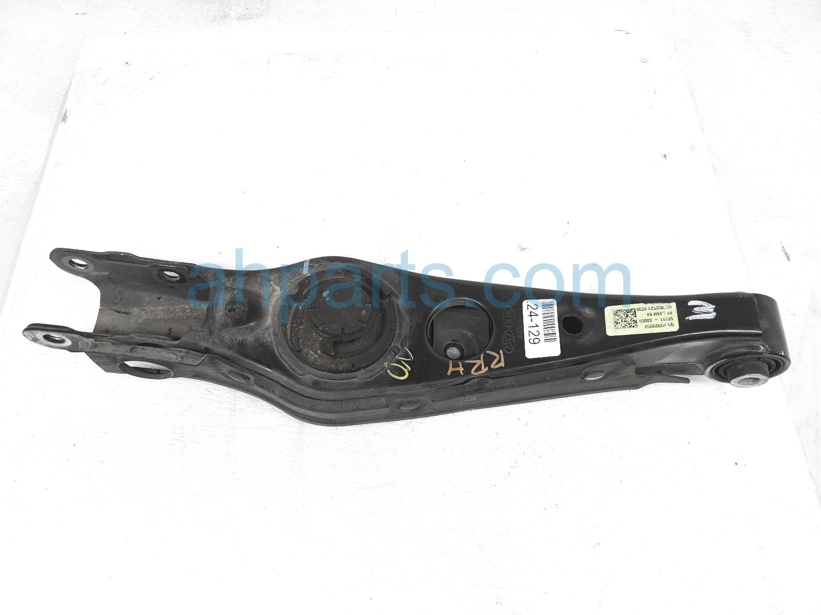 $100 Kia RR/RH SPRING SEAT CONTROL ARM