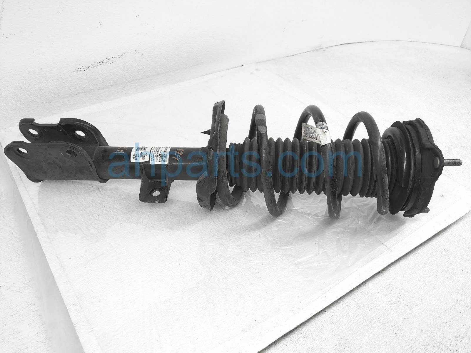 $275 Kia FR/RH STRUT + SPRING