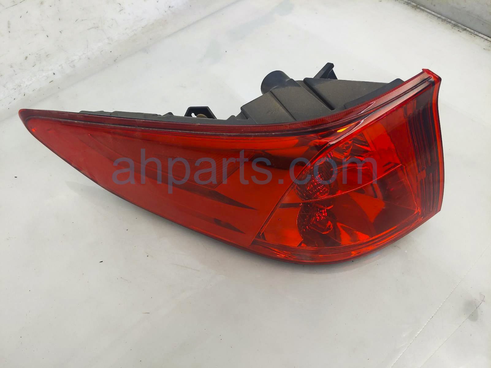 $125 Honda LH TAIL LAMP (ON BODY)