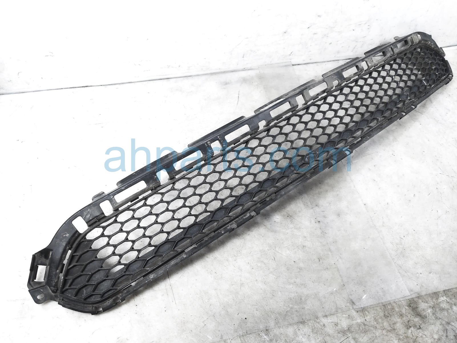 $25 Honda LOWER MESH GRILLE - CENTER