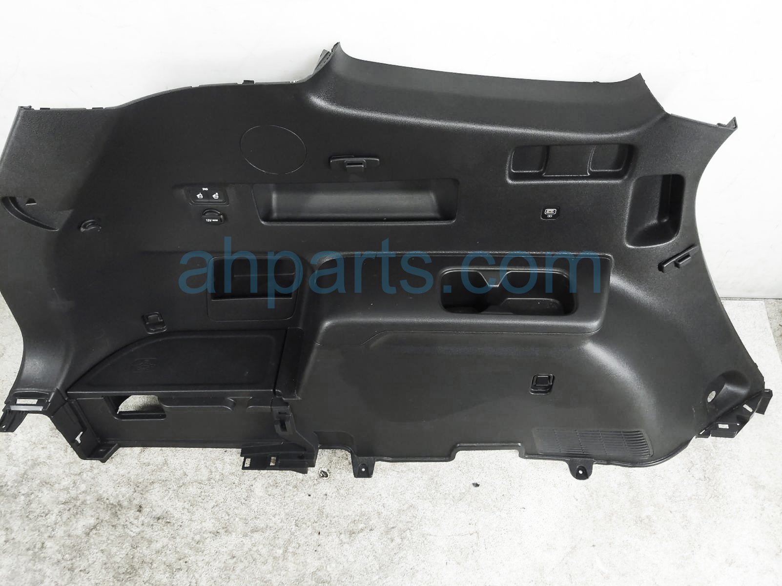 $199 Kia LH INNER QTR TRIM PANEL - BLK - EX