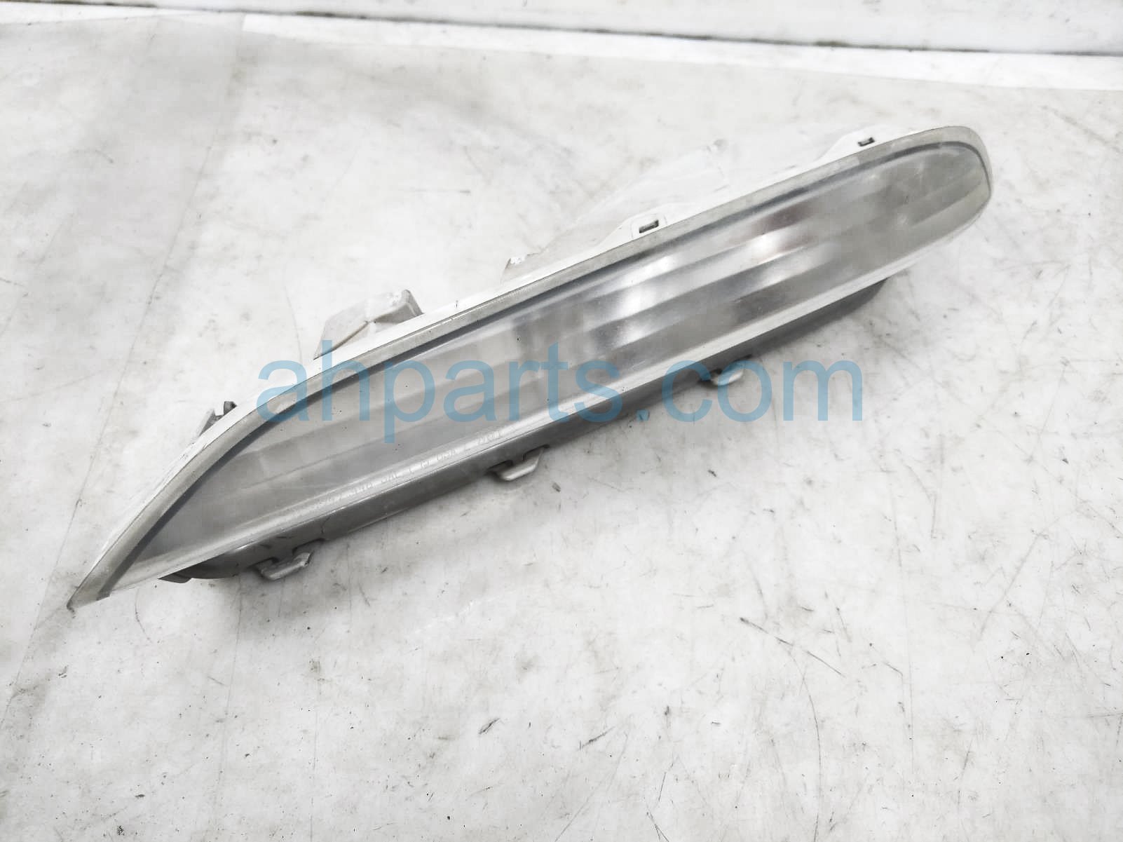 $59 Honda LH  SIDE TURN SIGNAL LAMP / LIGHT