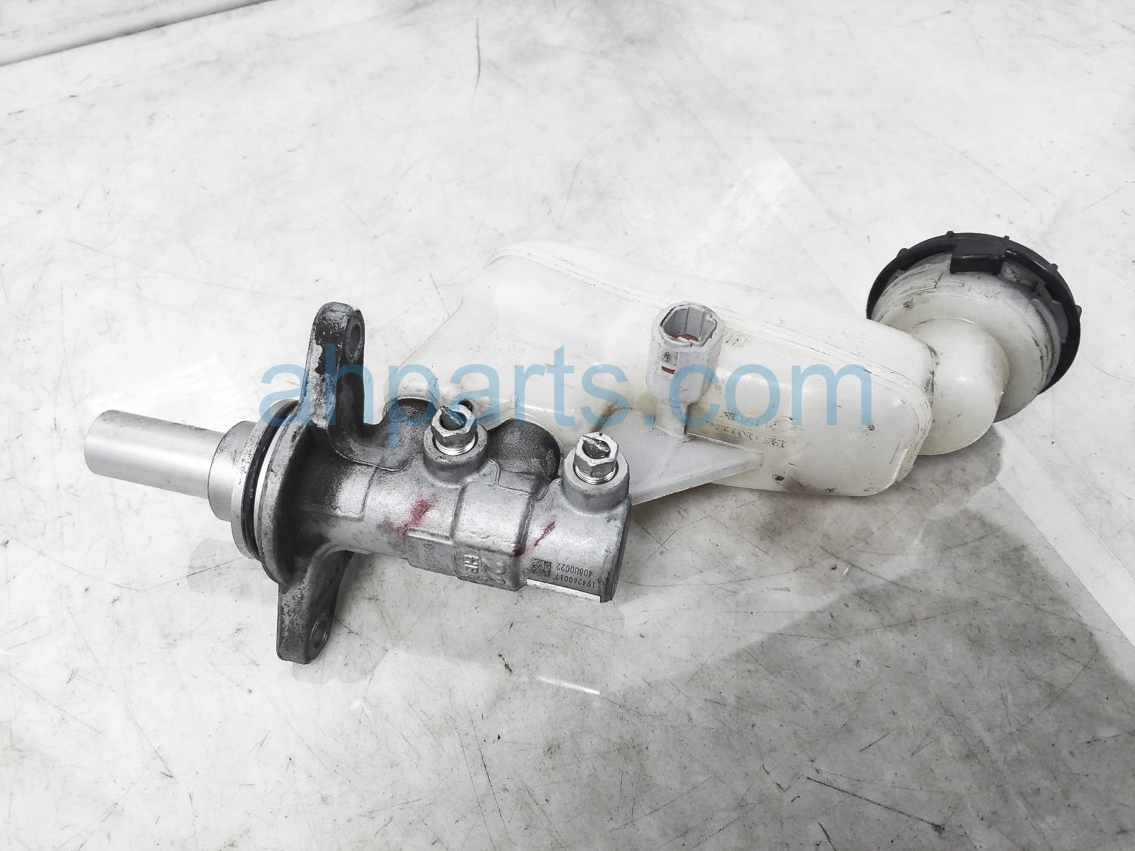 $75 Honda BRAKE MASTER CYLINDER W/RESERVOIR