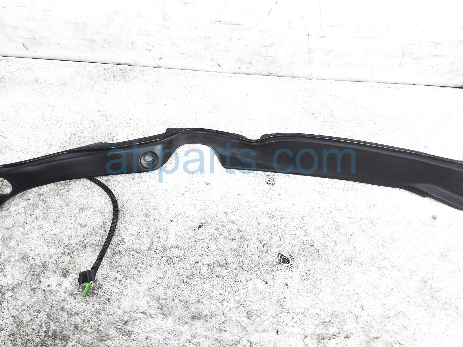 $80 Honda RH POWER LIFTGATE SENSOR + TRIM ASSY