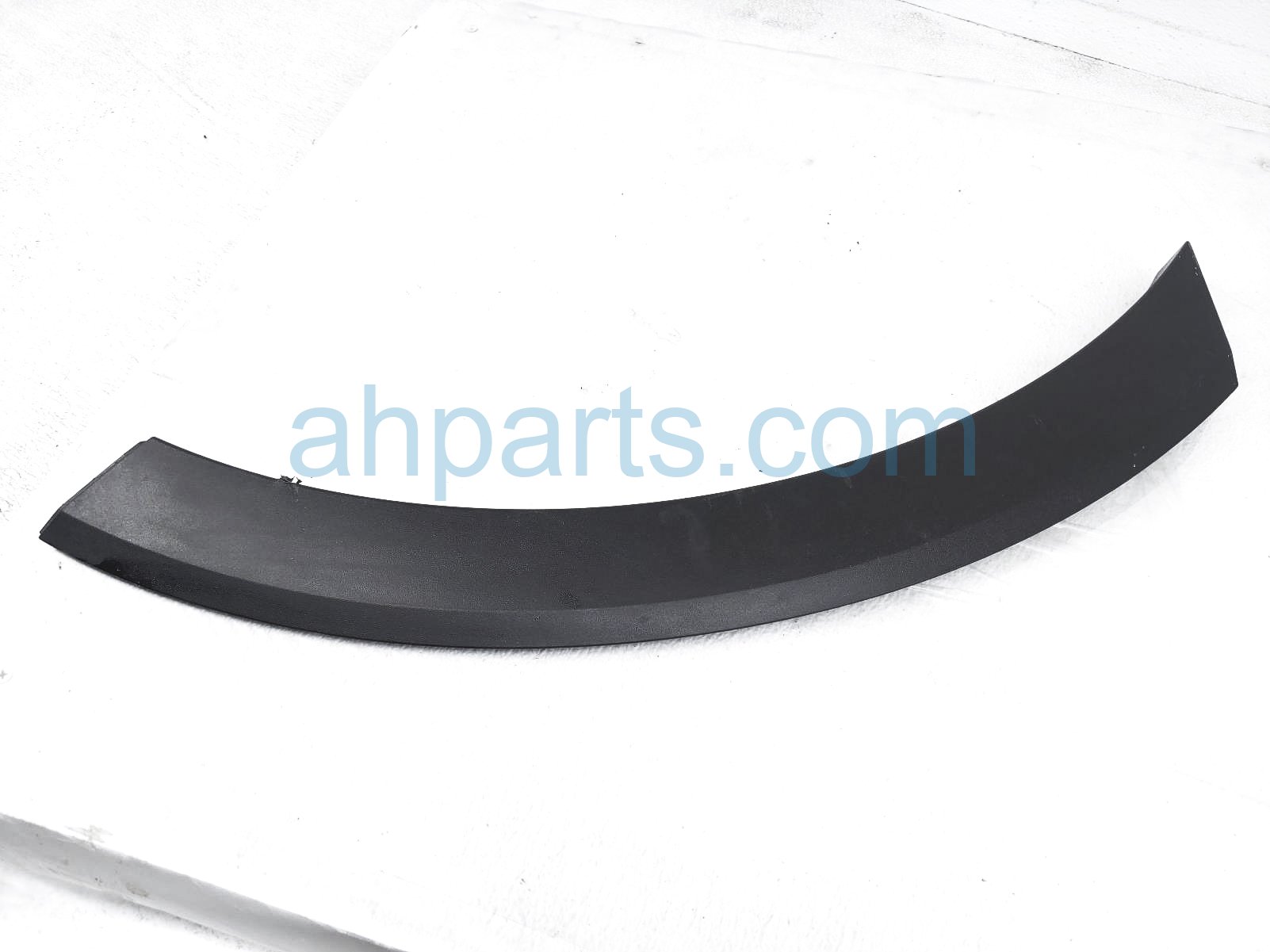 $65 Kia RR/LH QUARTER PANEL FLARE - BLK