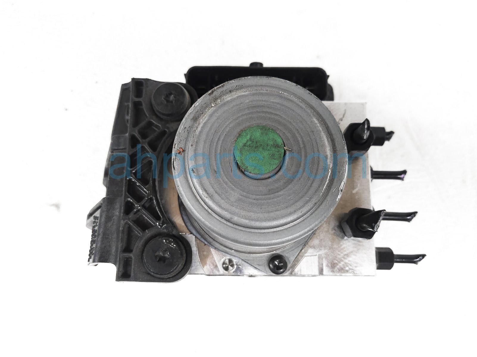 $125 Kia ABS/VSA PUMP / MODULATOR