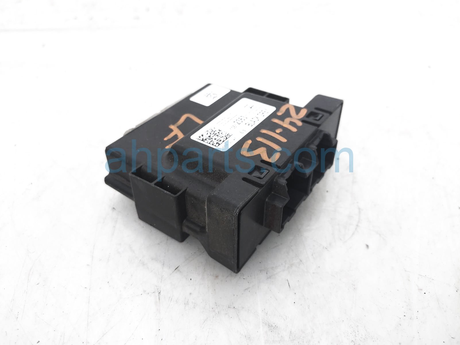 $30 Chevy PARK ASSIST CONTROL UNIT