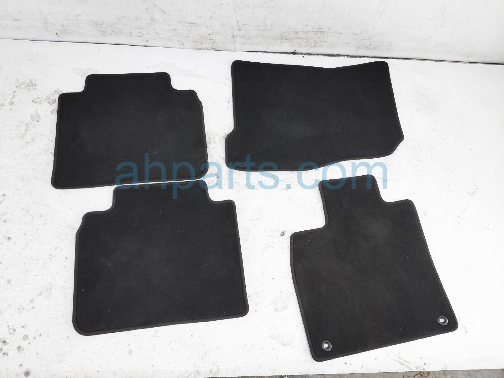 $60 Honda SET OF 4 FLOOR MATS - BLACK CARPET