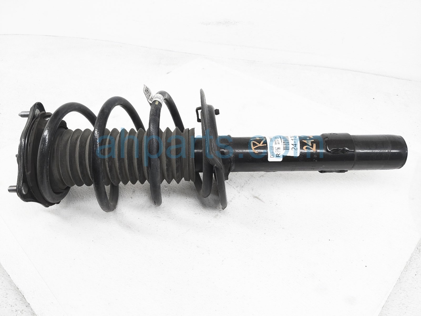 $175 Honda FR/RH STRUT + SPRING - 1.5T LX