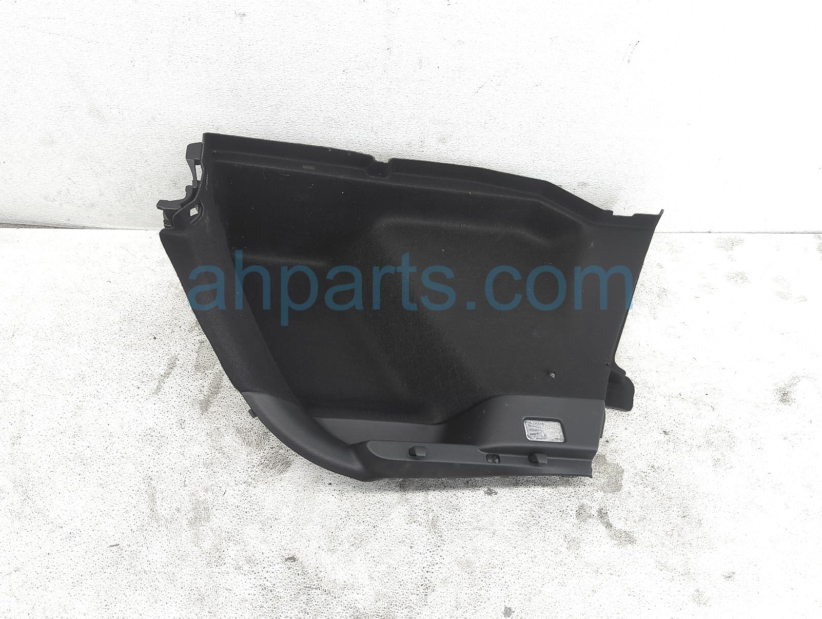 $50 Honda RH INTERIOR QUARTER PANEL TRIM -HTBK