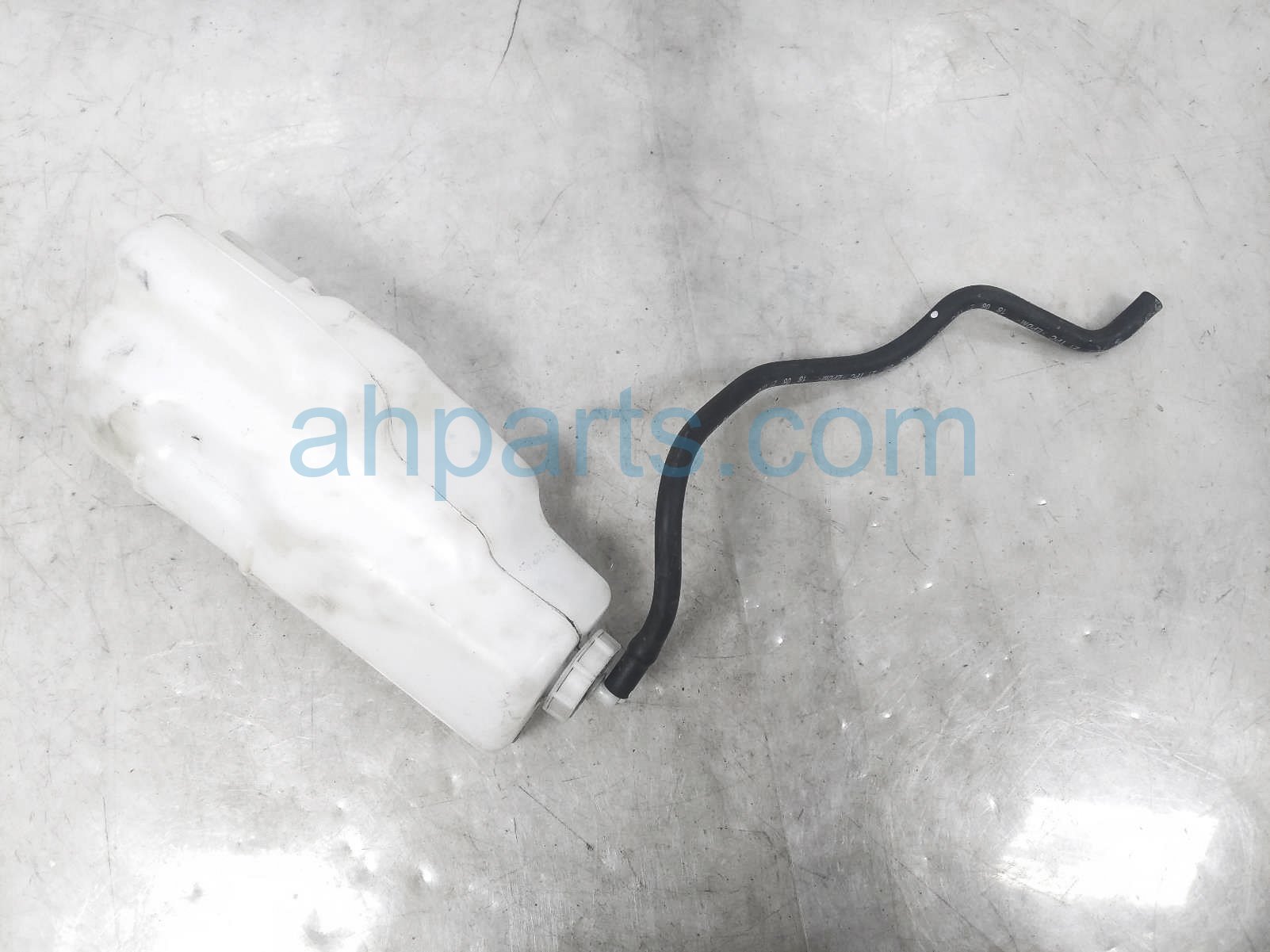 $10 Honda COOLANT OVERFLOW TANK - 1.5L AT