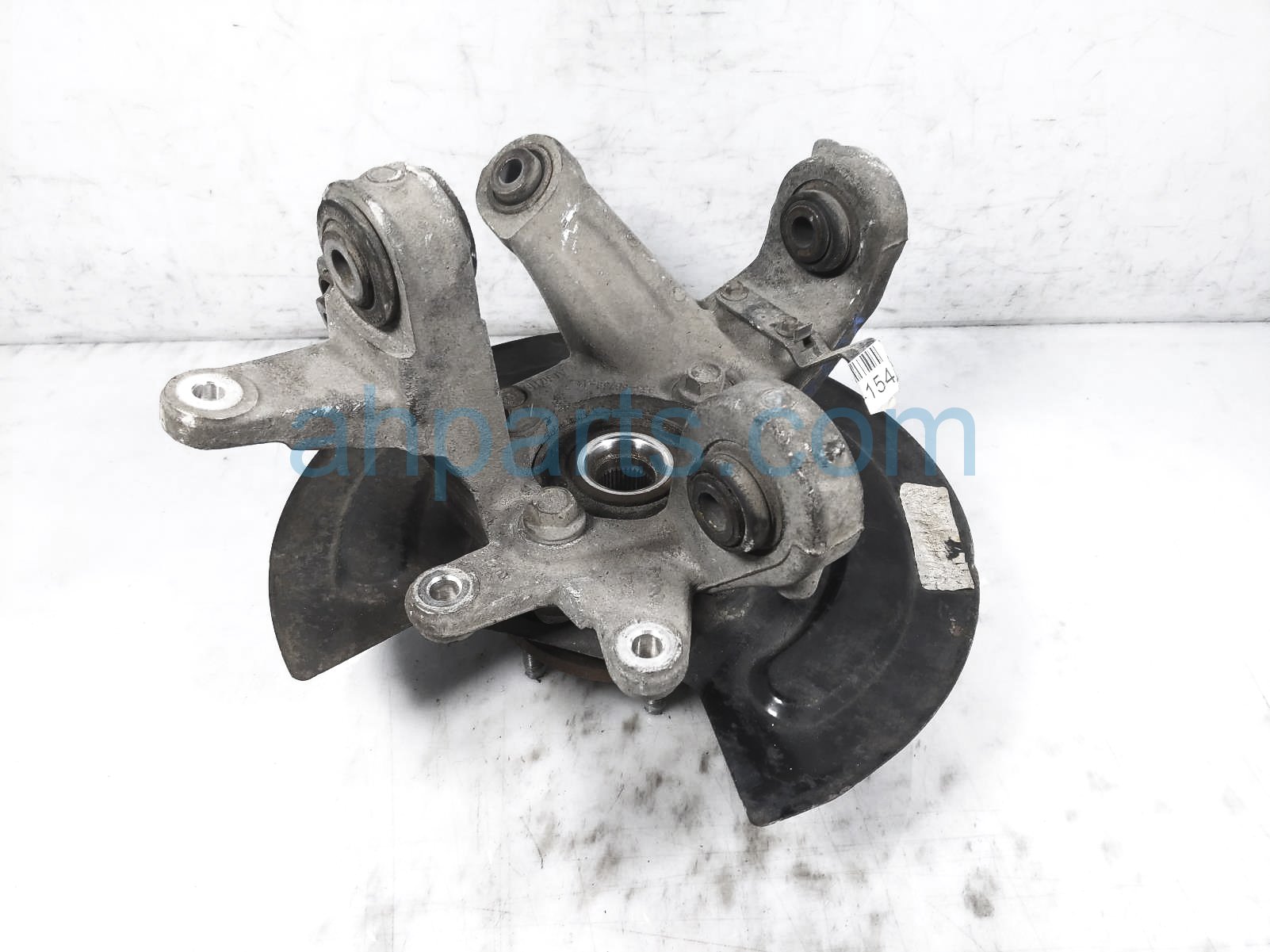 $99 Ford RR/RH SPINDLE KNUCKLE HUB - AWD