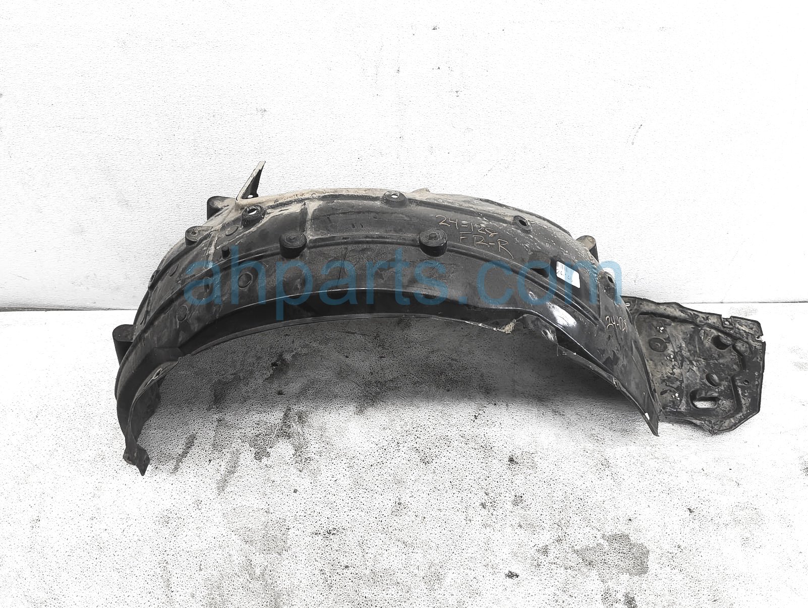 $49 Honda FR/RH INNER FENDER LINER - HTBK