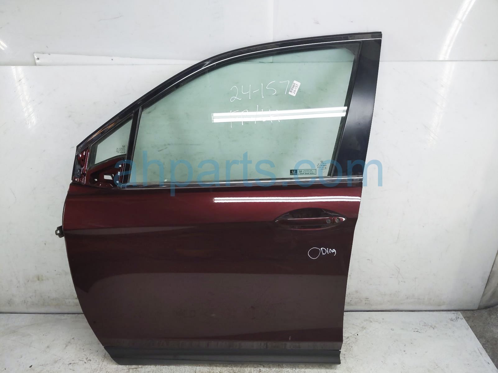 $849 Honda FR/LH DOOR - RED - NO MIRROR/TRIM*