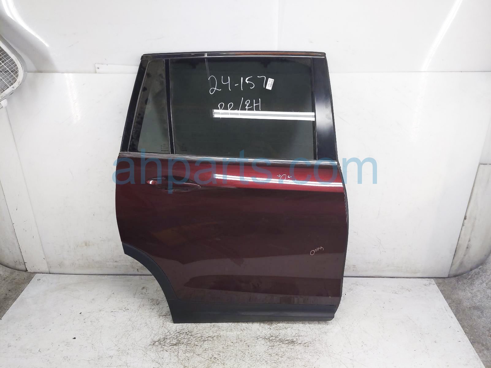 $795 Honda RR/RH DOOR - RED - NO INSIDE TRIM*