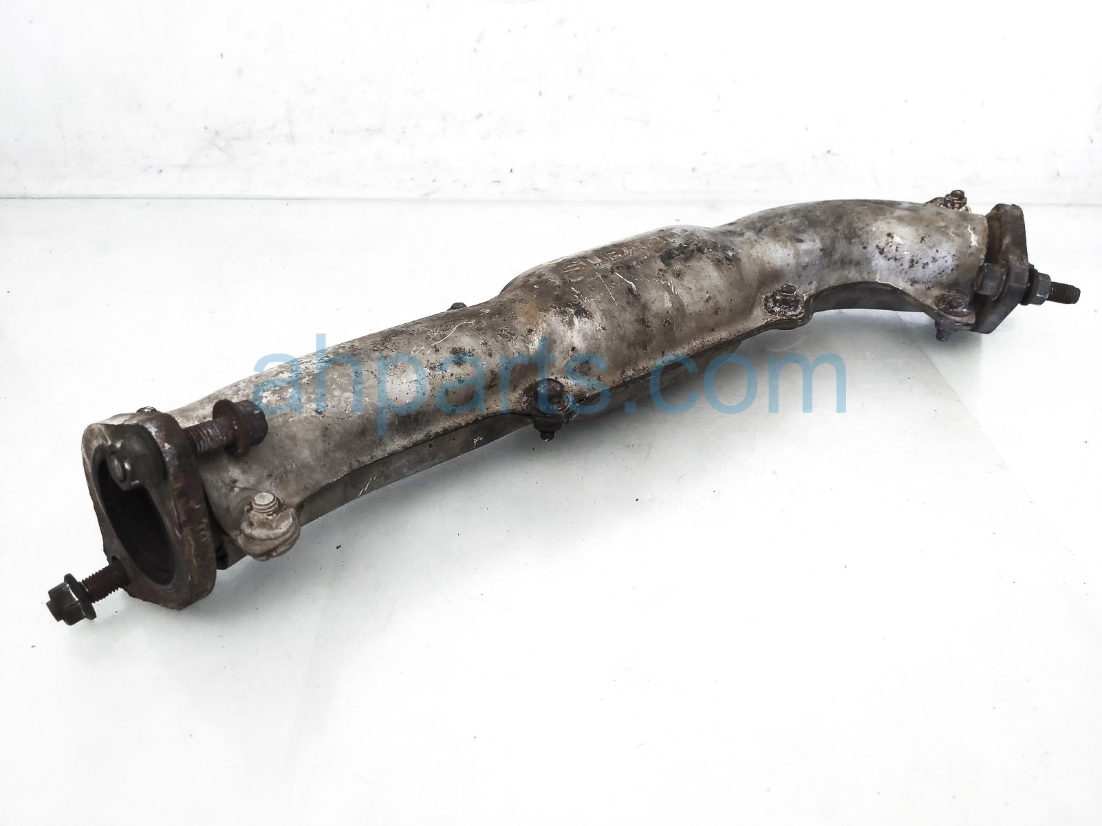 $95 Subaru EXHAUST MANIFOLD CENTER PIPE