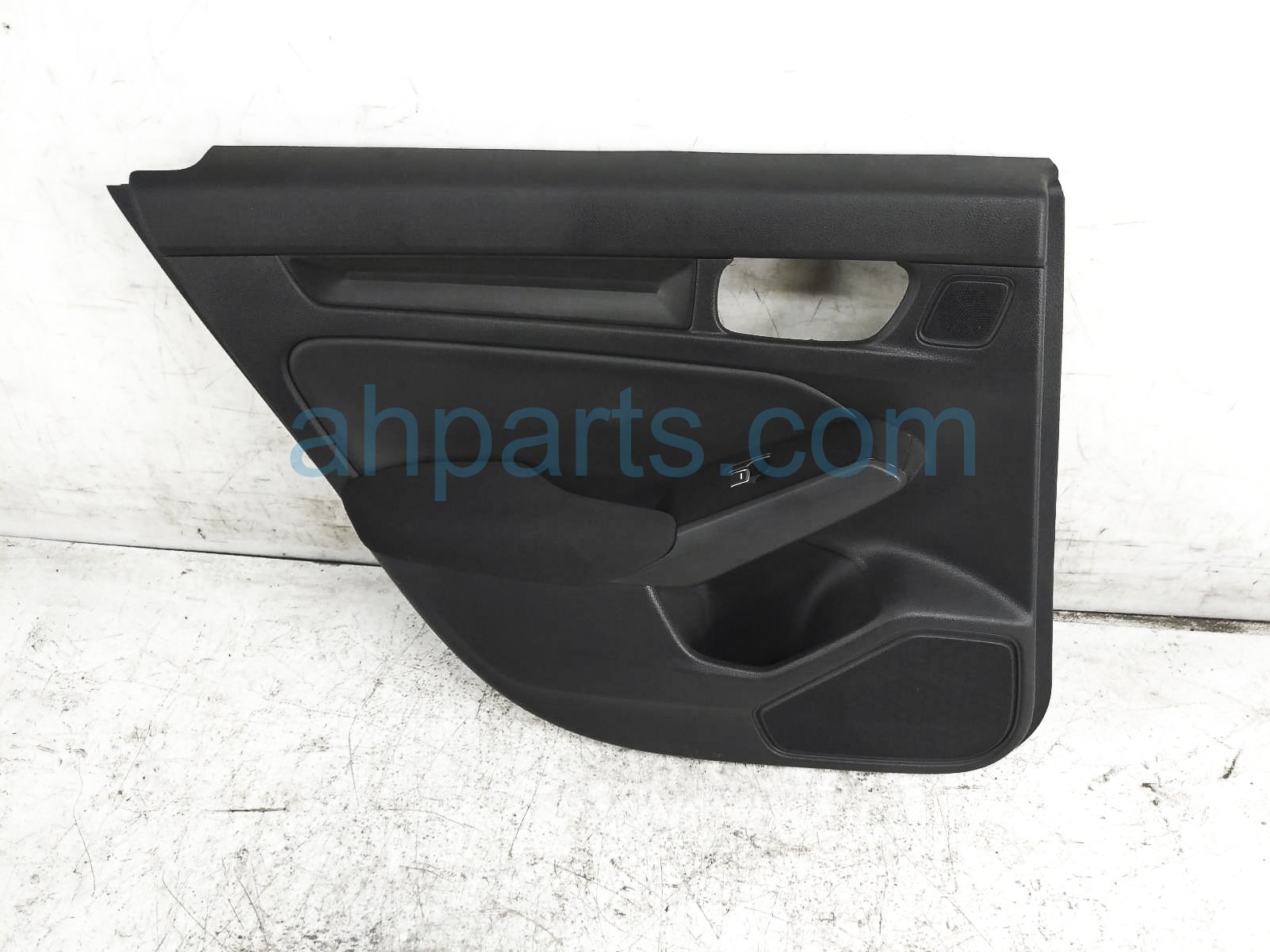 $115 Honda RR/LH INTERIOR DOOR PANEL -BLACK SDN