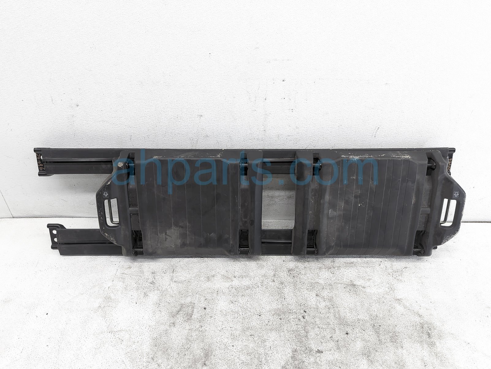 $295 Honda MIDDLE SEAT SLIDE RAIL ASSY