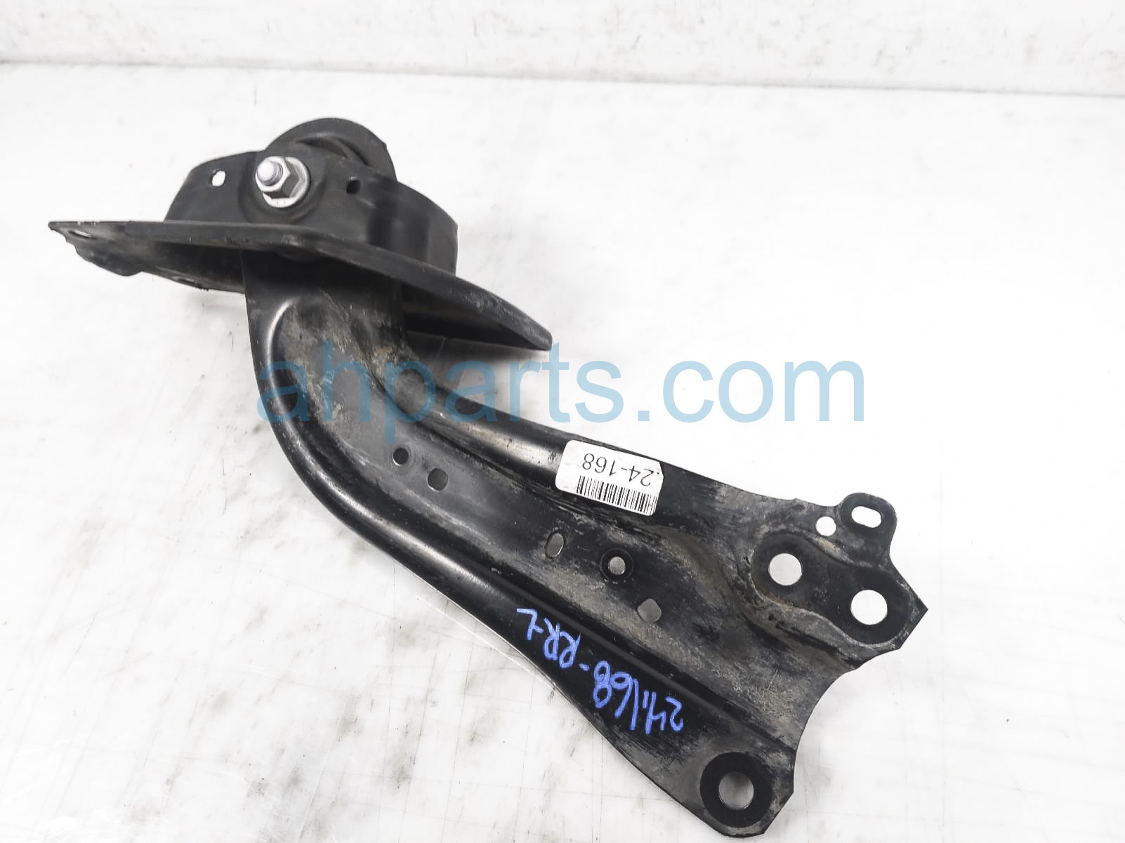 $60 Toyota RR/LH TRAILING CONTROL ARM