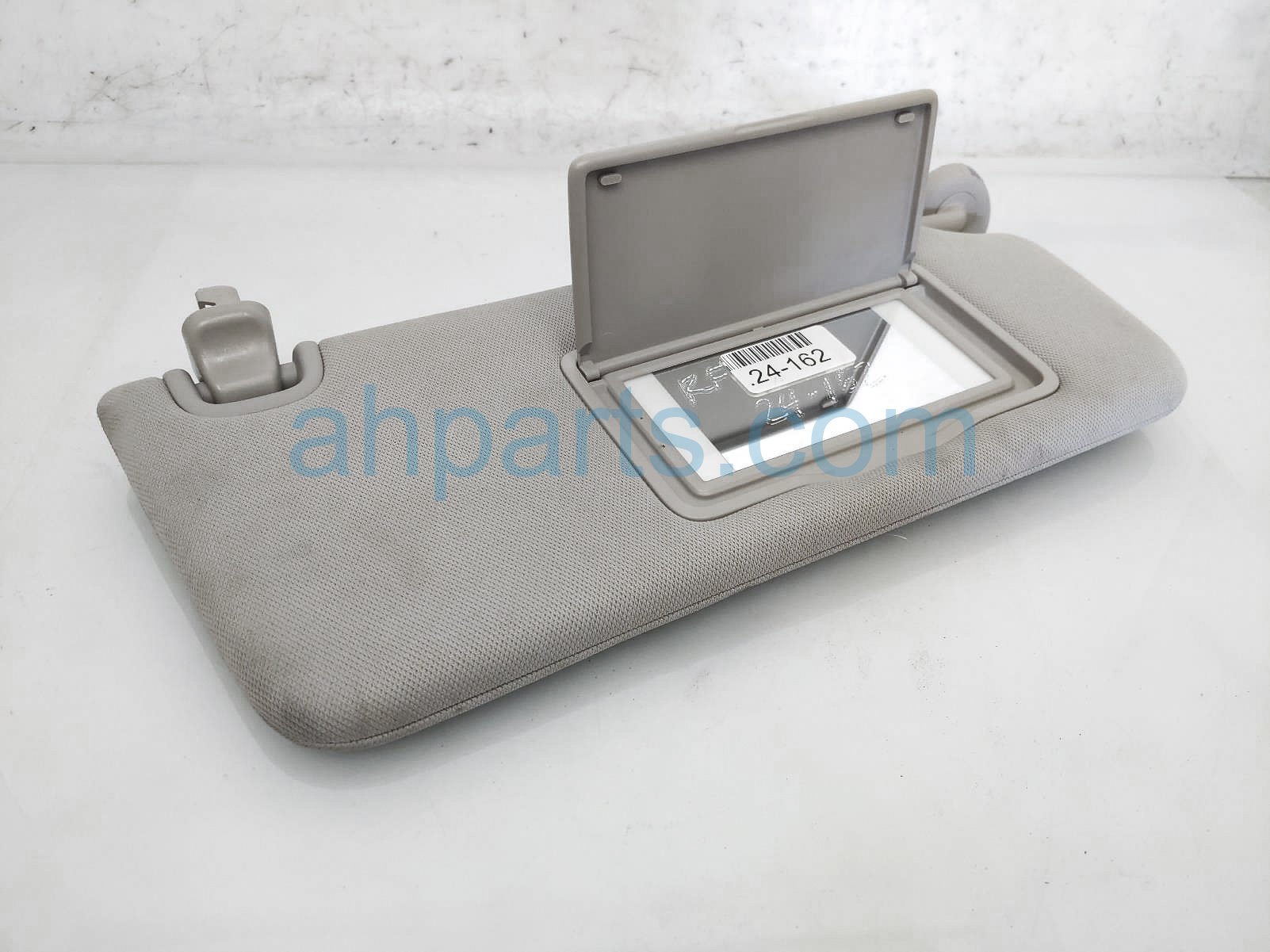 $40 Honda PASSENGER SIDE SUN VISOR - GREY