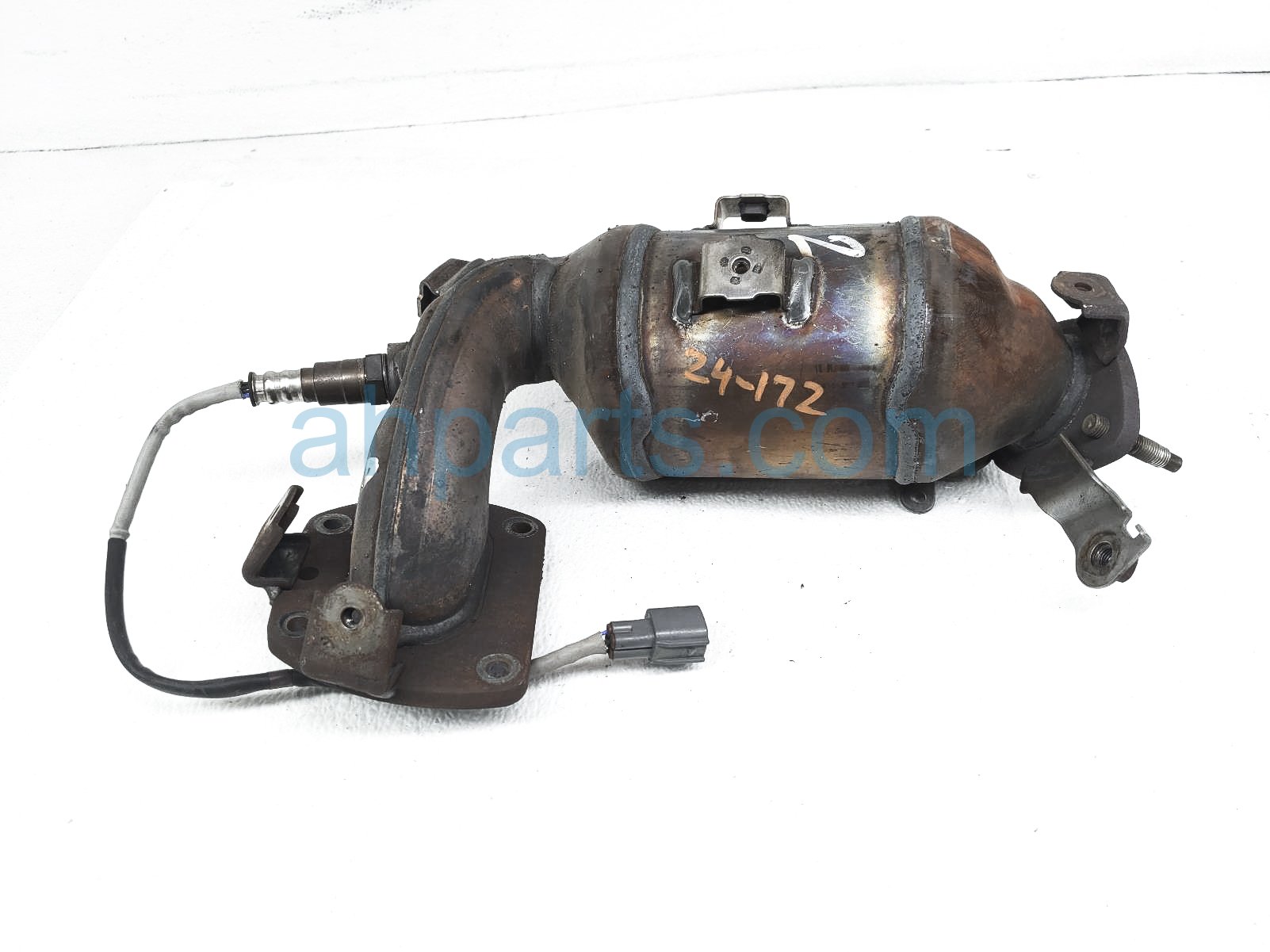 $475 Toyota FRONT EXHAUST MANIFOLD