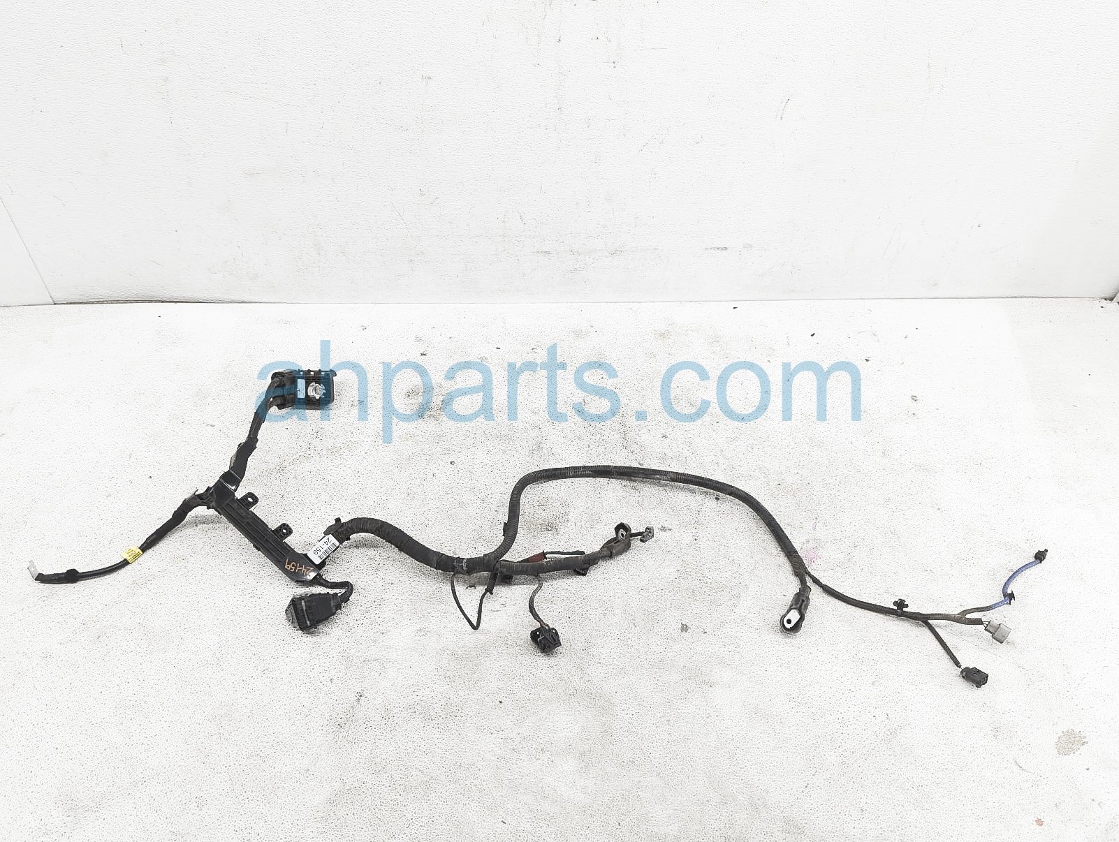 $200 Hyundai STARTER BATTERY CABLE HARNESS