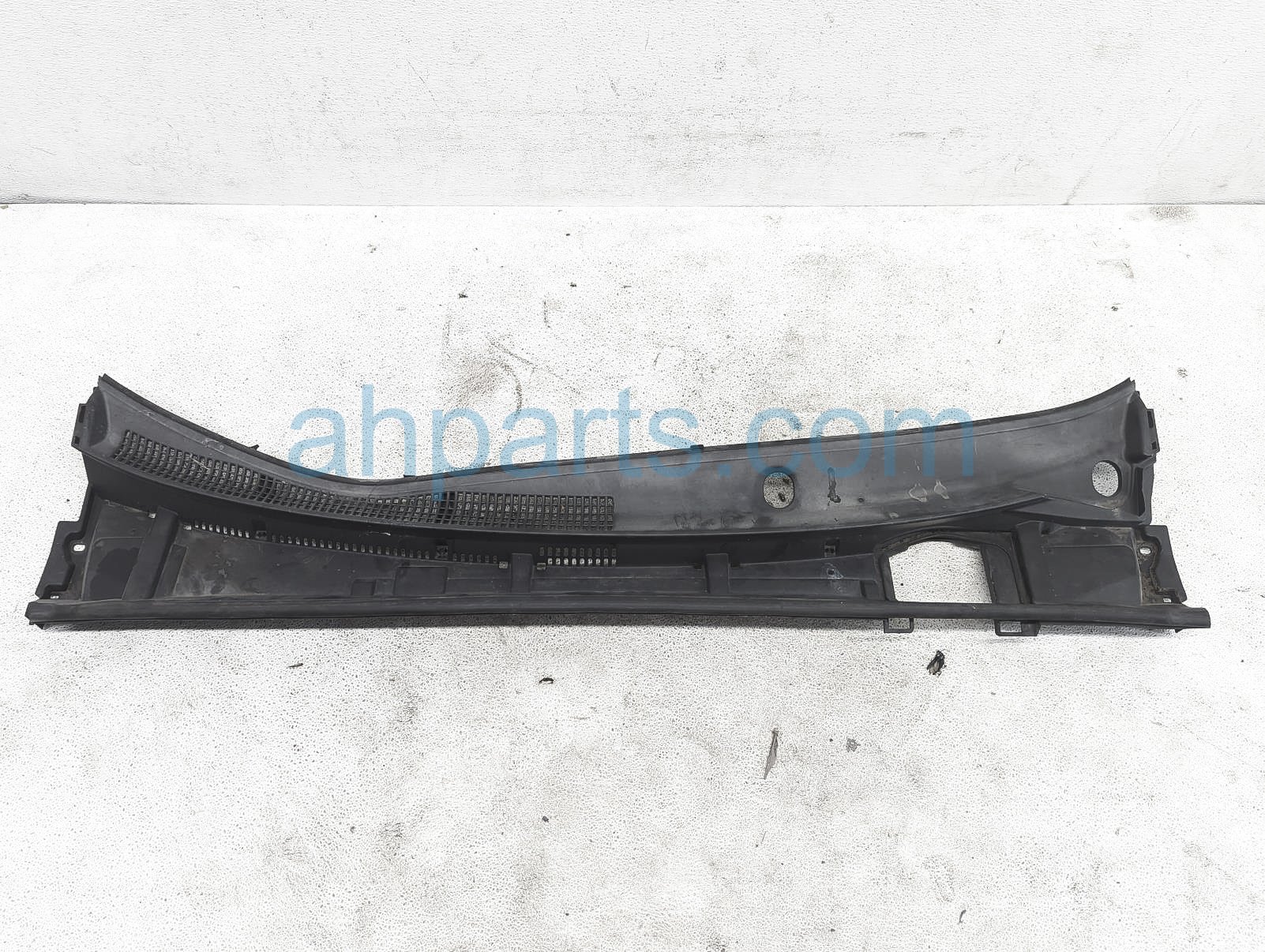 $175 Toyota WINDSHIELD COWL PANEL TRIM