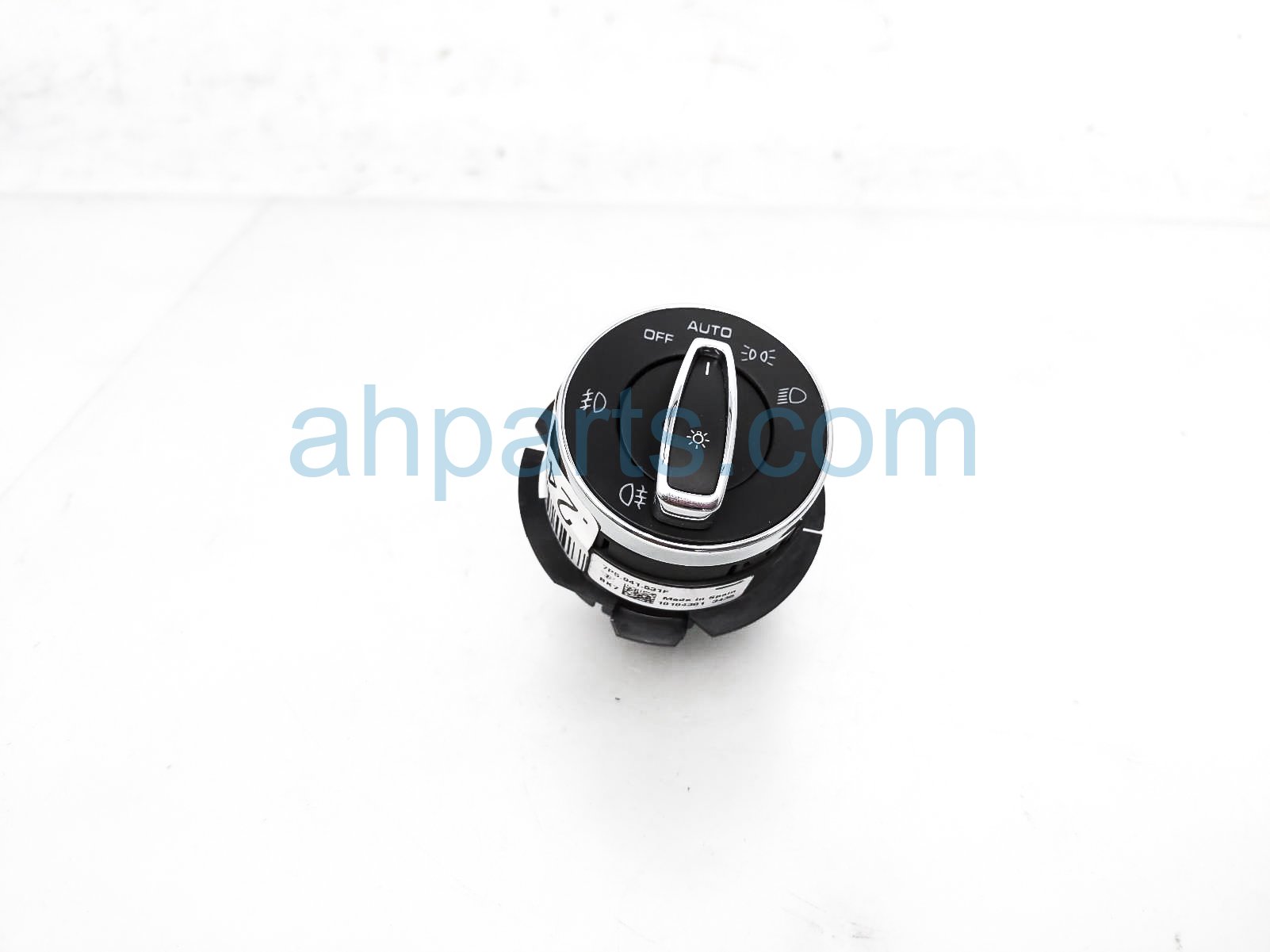 $35 Porsche HEADLIGHT / LAMP SWITCH - DASH MTD