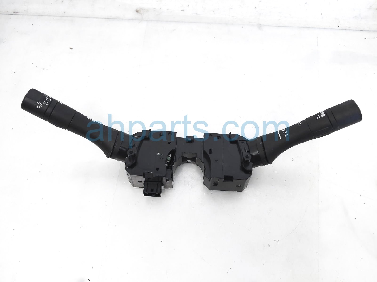 $125 Nissan HEADLAMP / WIPER COLUMN SWITCH