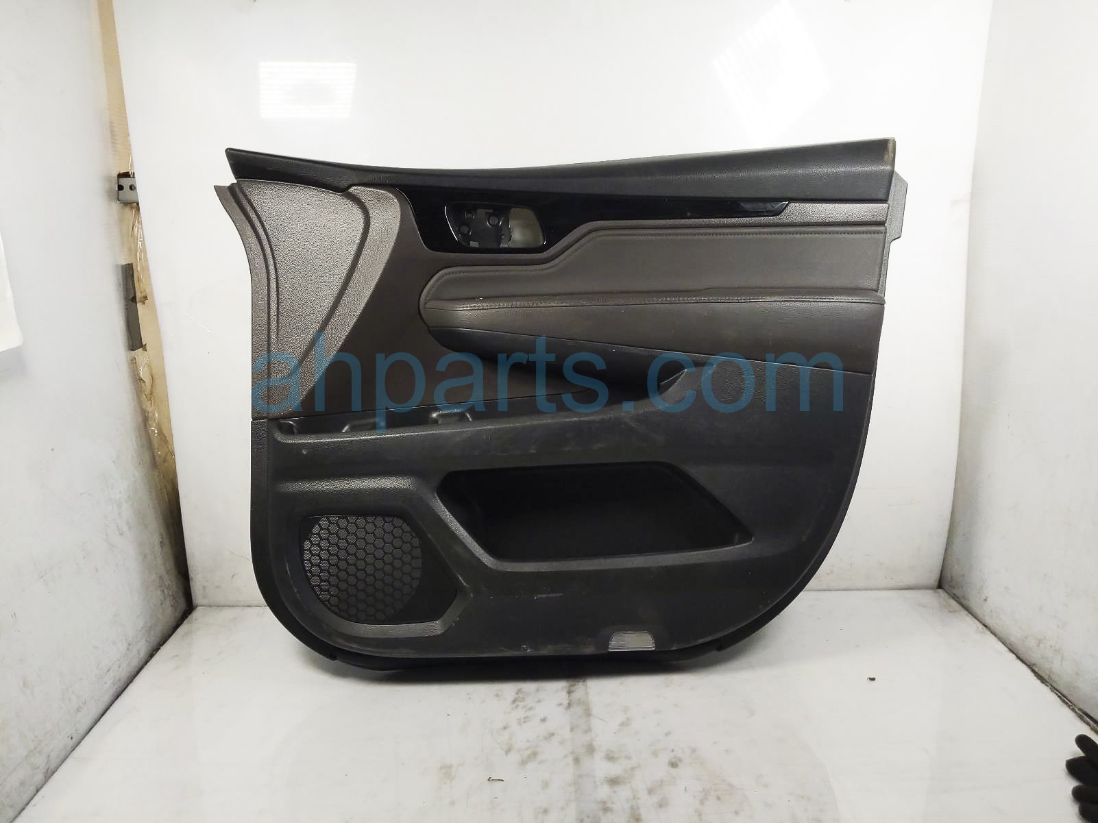 $99 Honda FR/RH DOOR TRIM PANEL - BROWN