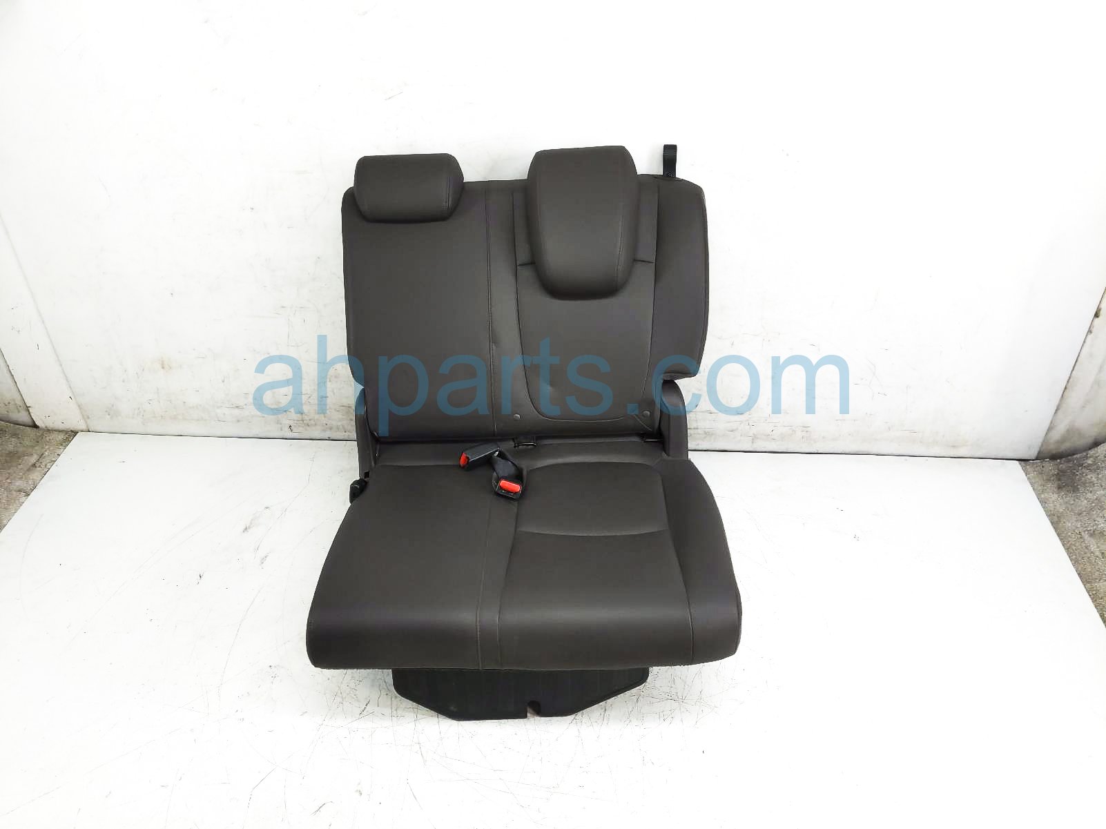 $225 Honda 3RD ROW LH SEAT - MOCHA LEATHER