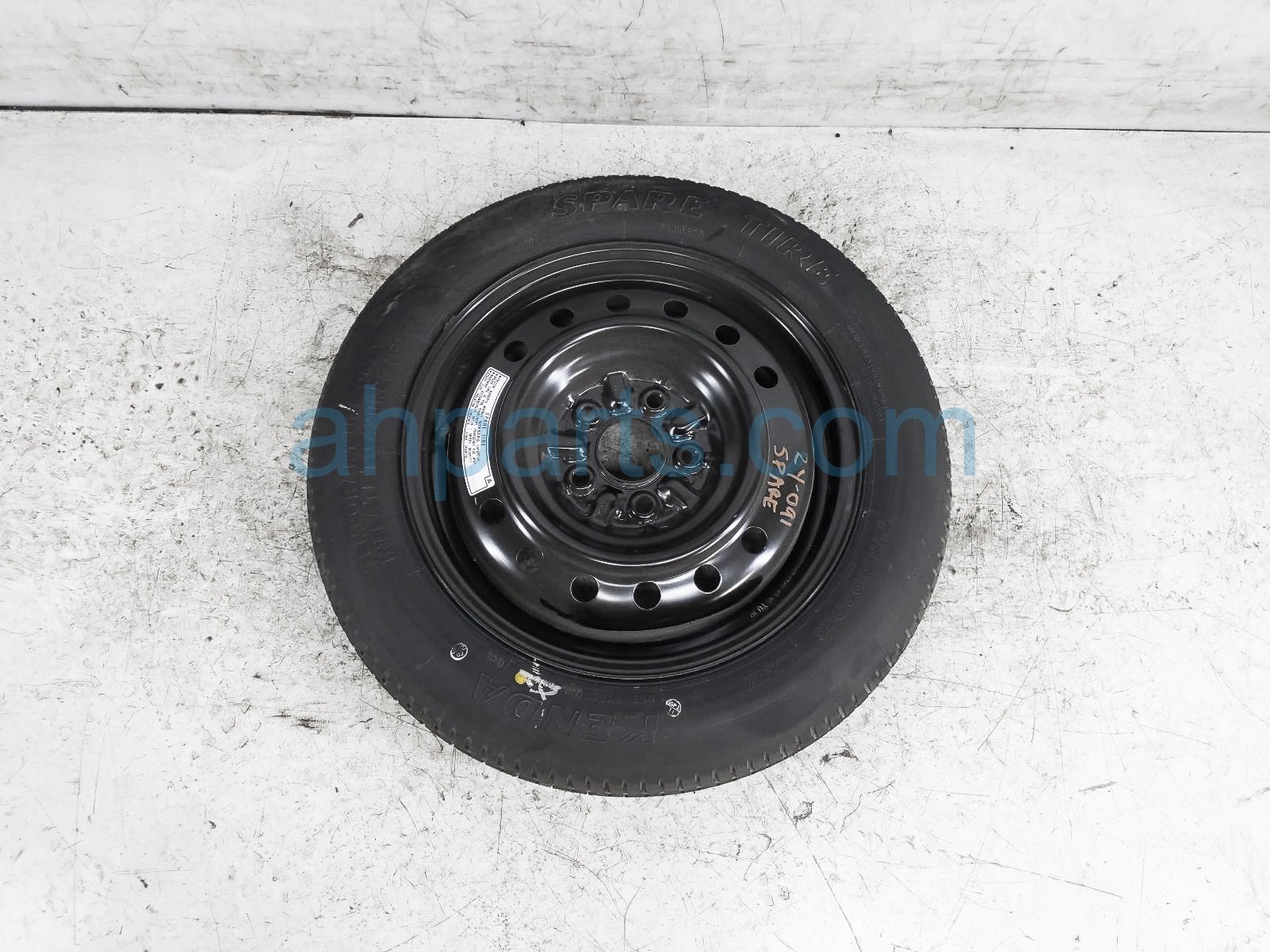 $125 Honda KENDA 16X4 SPARE DONUT WHEEL + TIRE