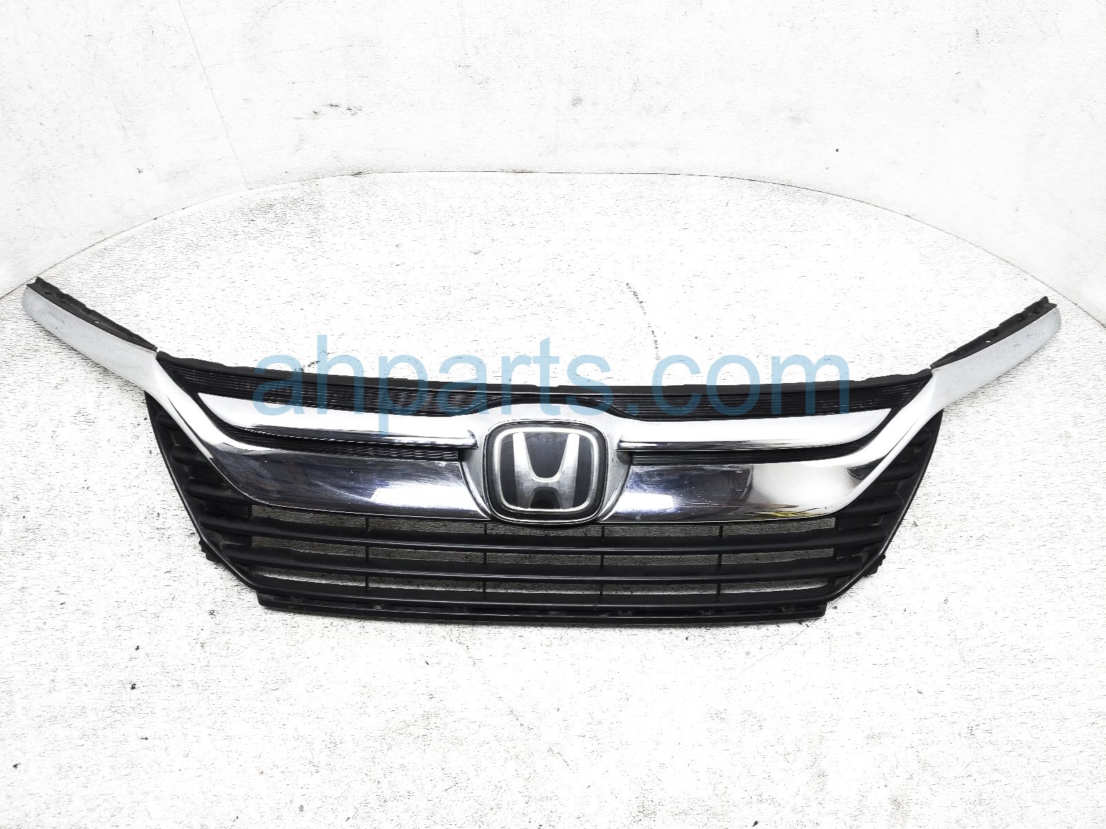 $500 Honda UPPER GRILLE - BLACK / CHROME