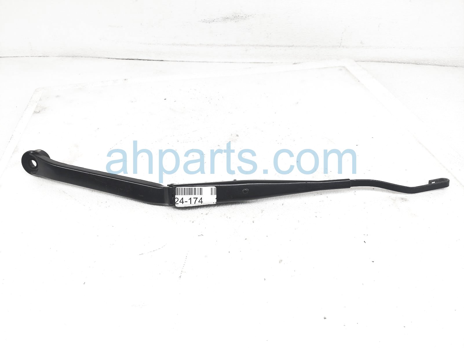 $49 Lexus LH WINDSHIELD WIPER ARM