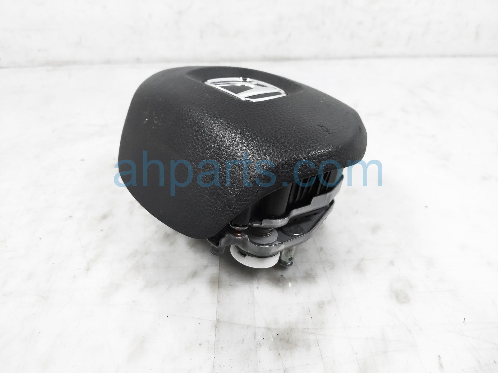 $595 Honda DRIVER WHEEL AIRBAG