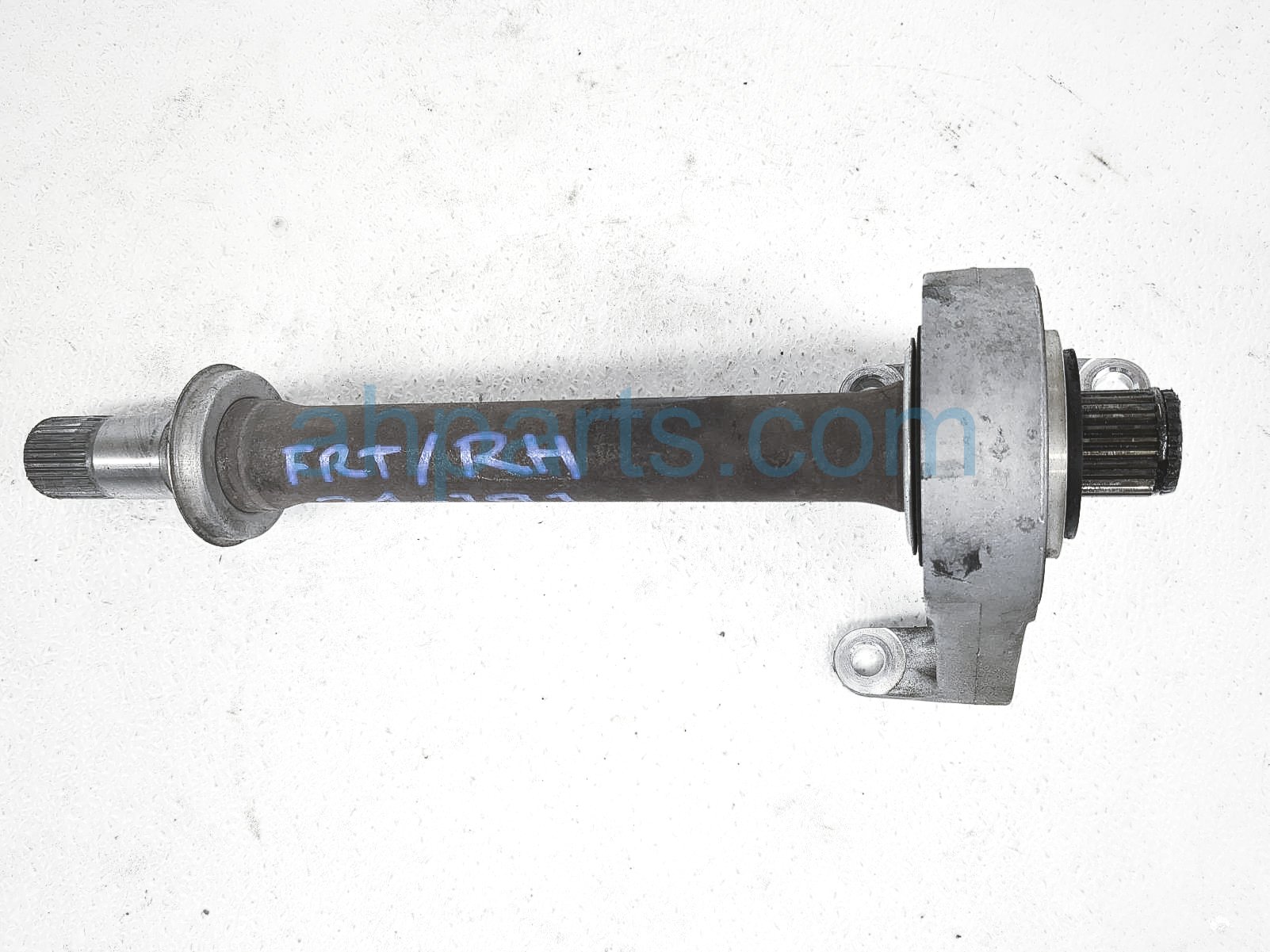 $89 Honda RH INTERMEDIATE JACK SHAFT - AT