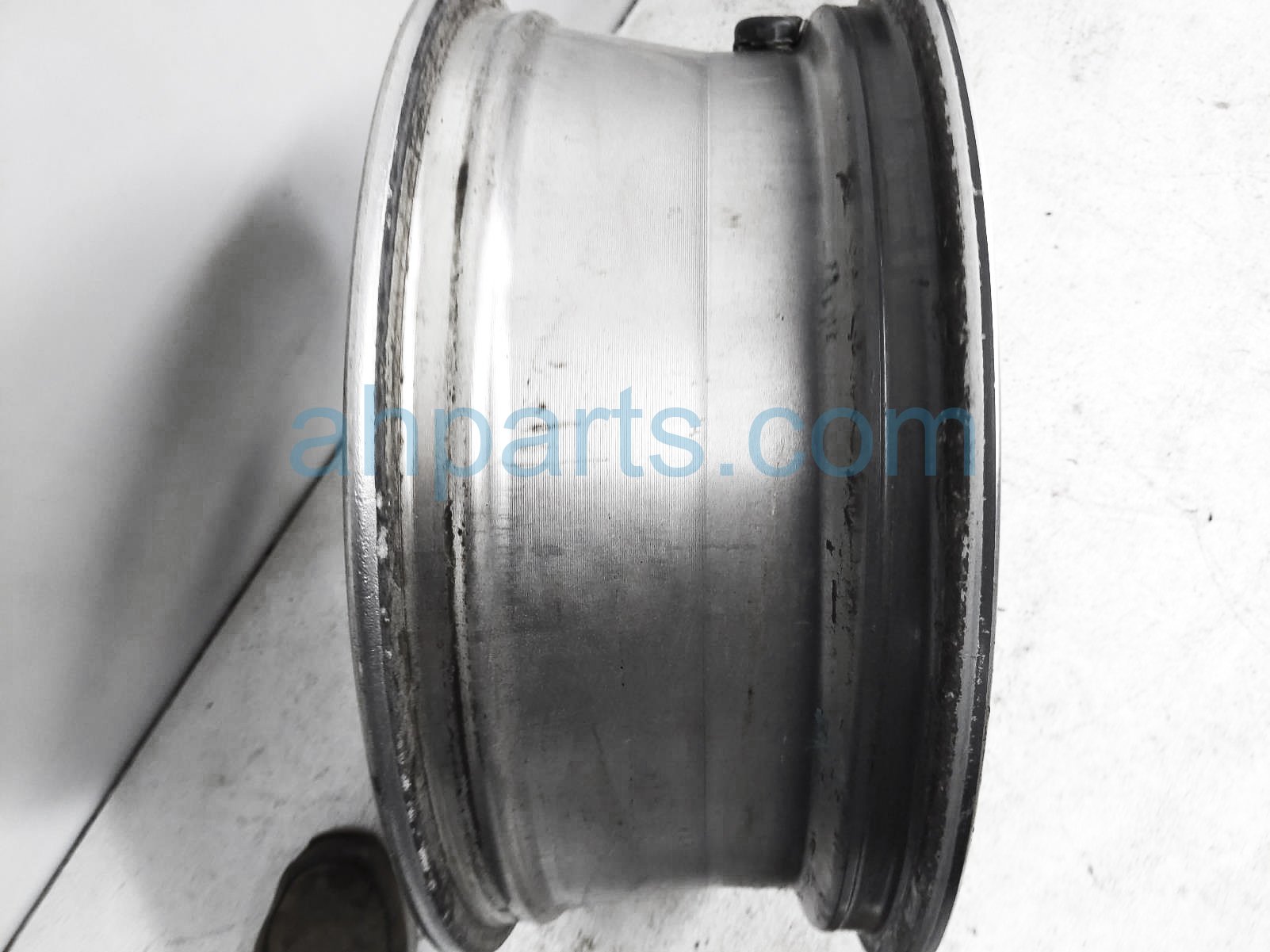 $149 Nissan RR/LH WHEEL / RIM - SOME CURB