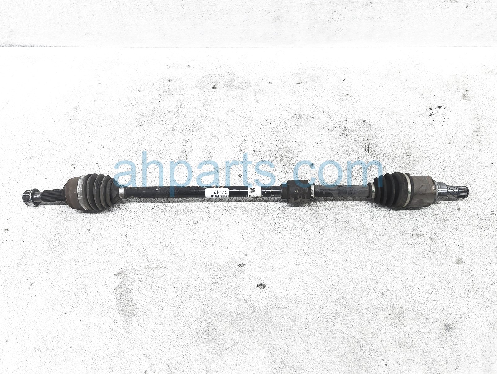 $125 Nissan FR/RH AXLE DRIVE SHAFT