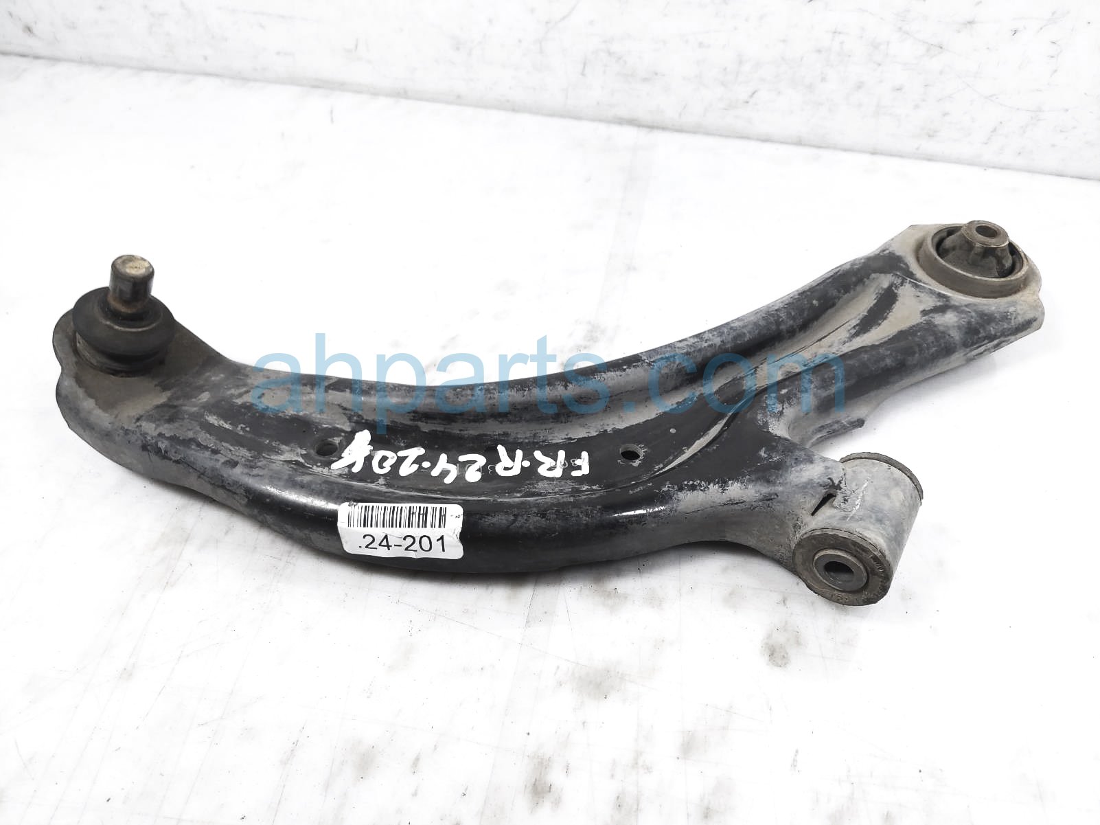 $45 Nissan FR/RH LOWER CONTROL ARM