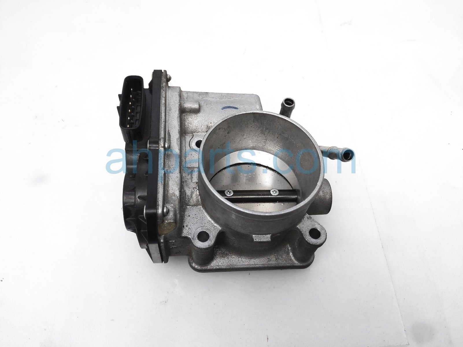 $99 Nissan THROTTLE BODY