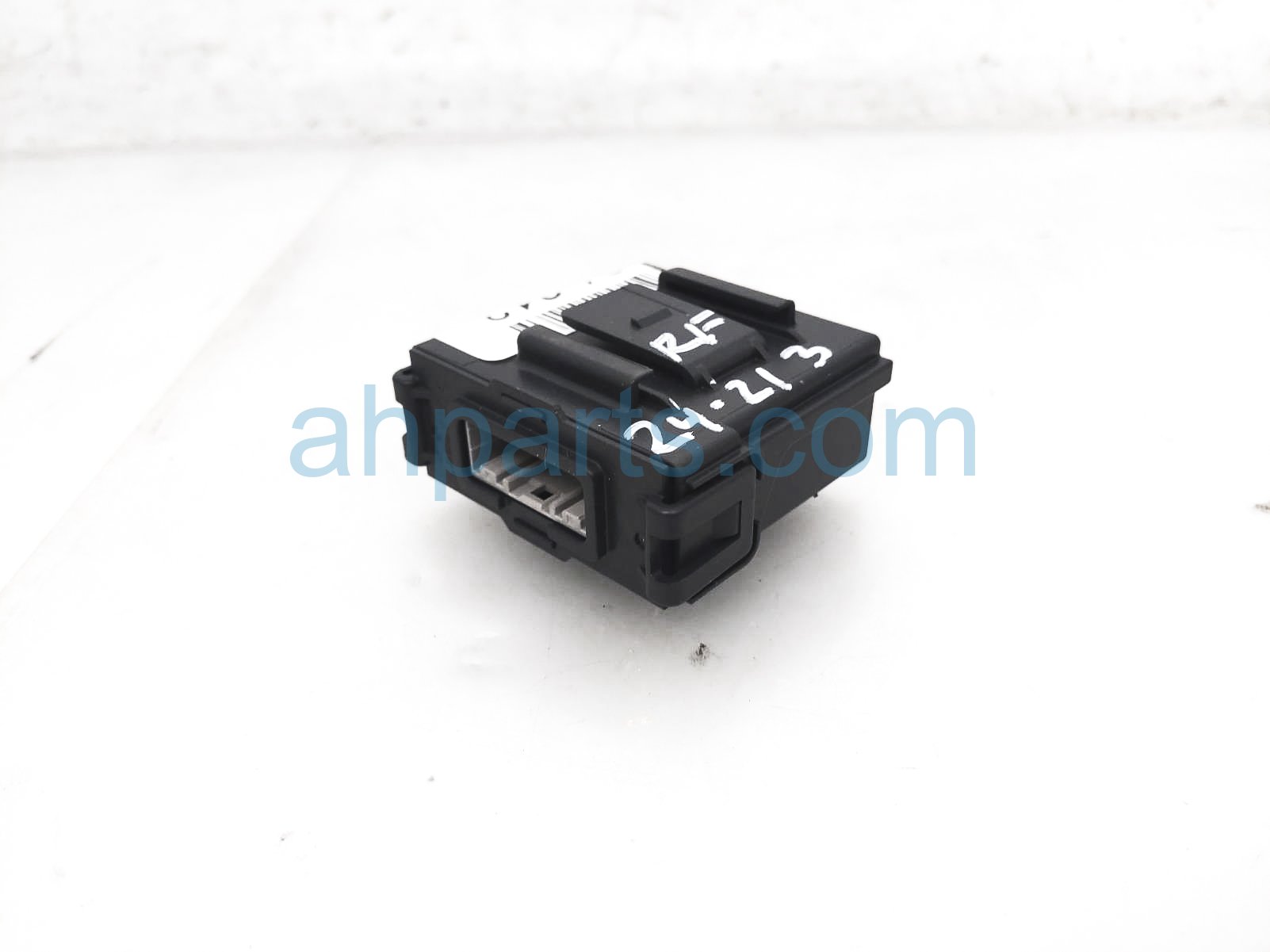 $40 Nissan WARNING SPEAKER CONTROL MODULE