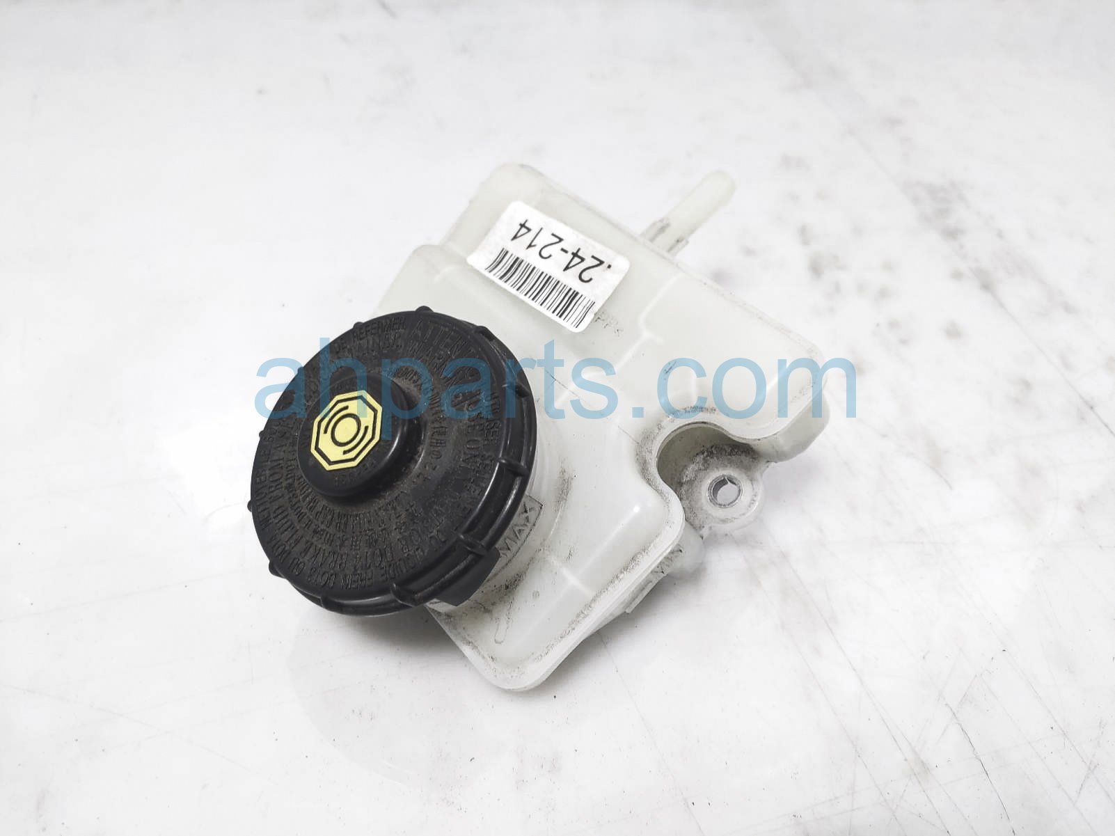 $45 Honda BRAKE FLUID RESERVOIR UNIT - 1.5L