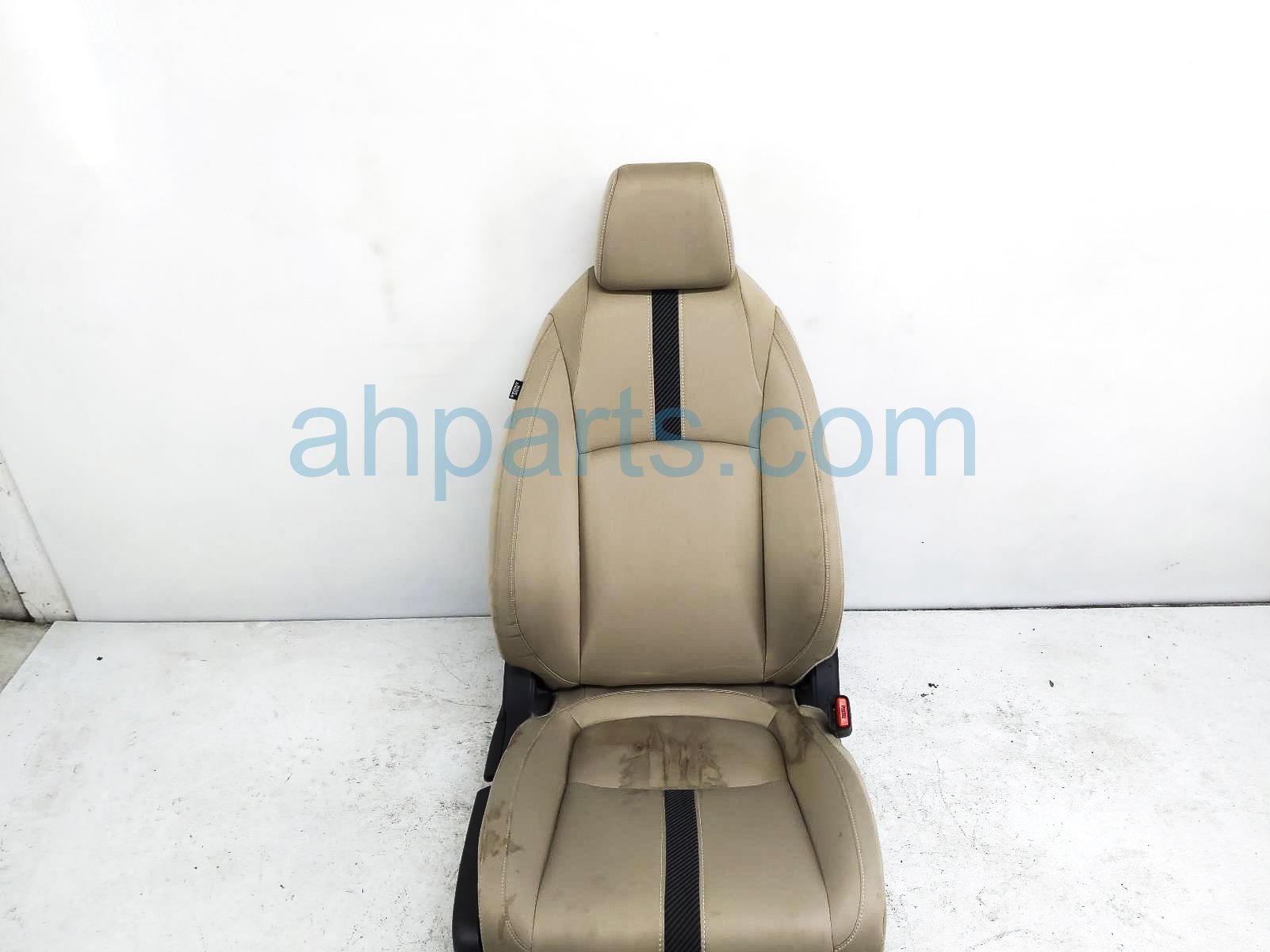 $249 Honda FR/RH SEAT - IVORY - W/O AIRBAG**