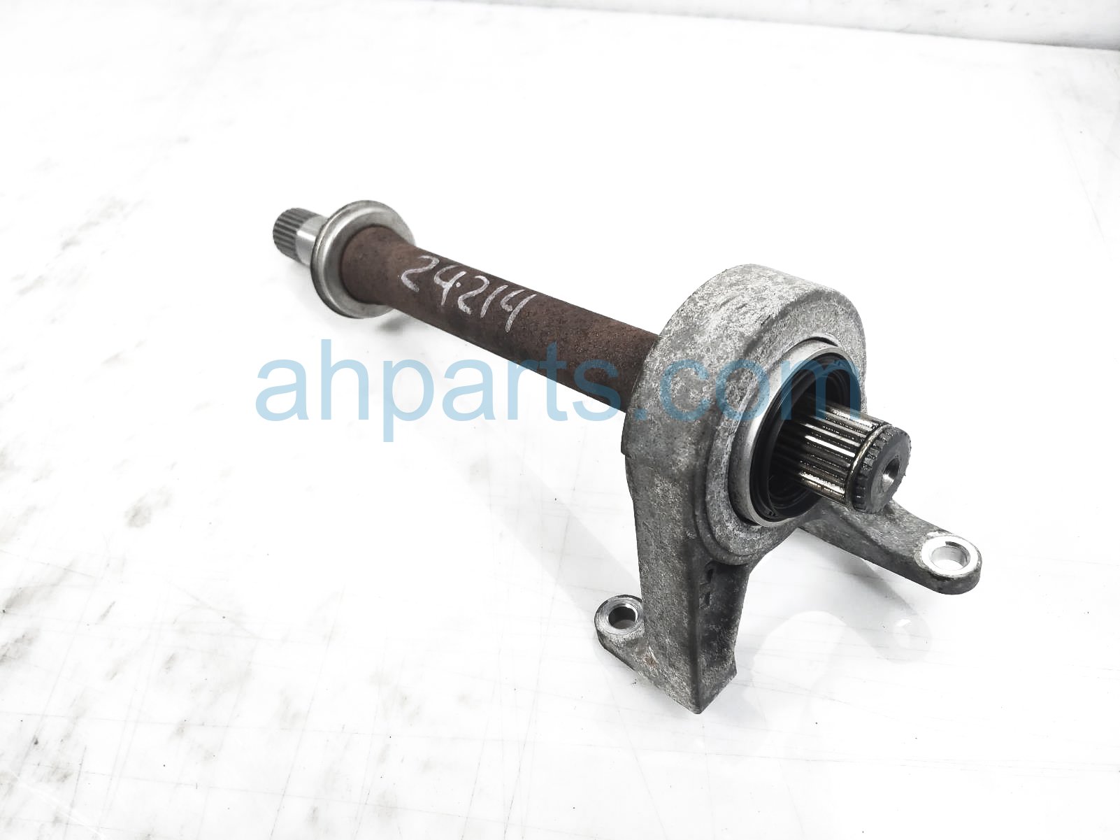 $89 Honda RH INTERMEDIATE JACK SHAFT - AT