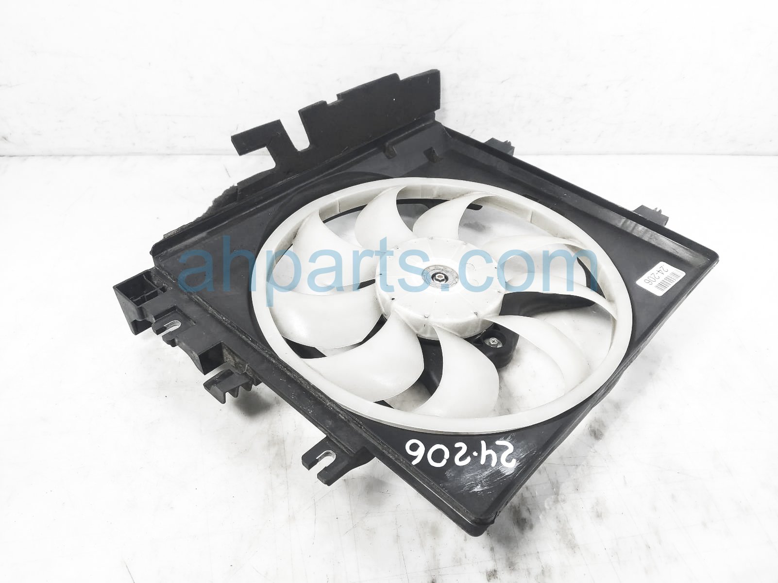 $150 Subaru RADIATOR COOLING FAN ASSY