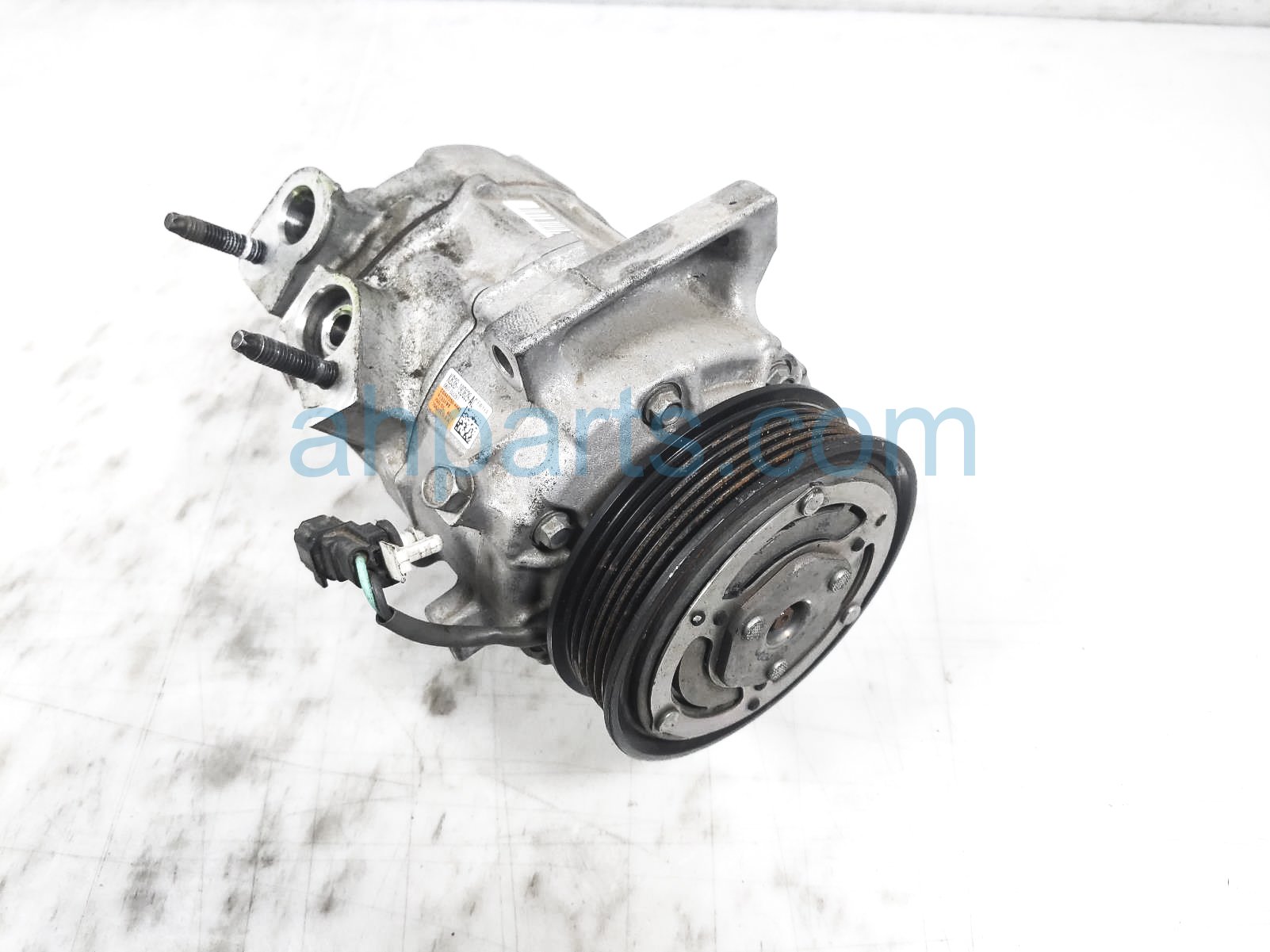 $199 Ford AC PUMP / COMPRESSOR