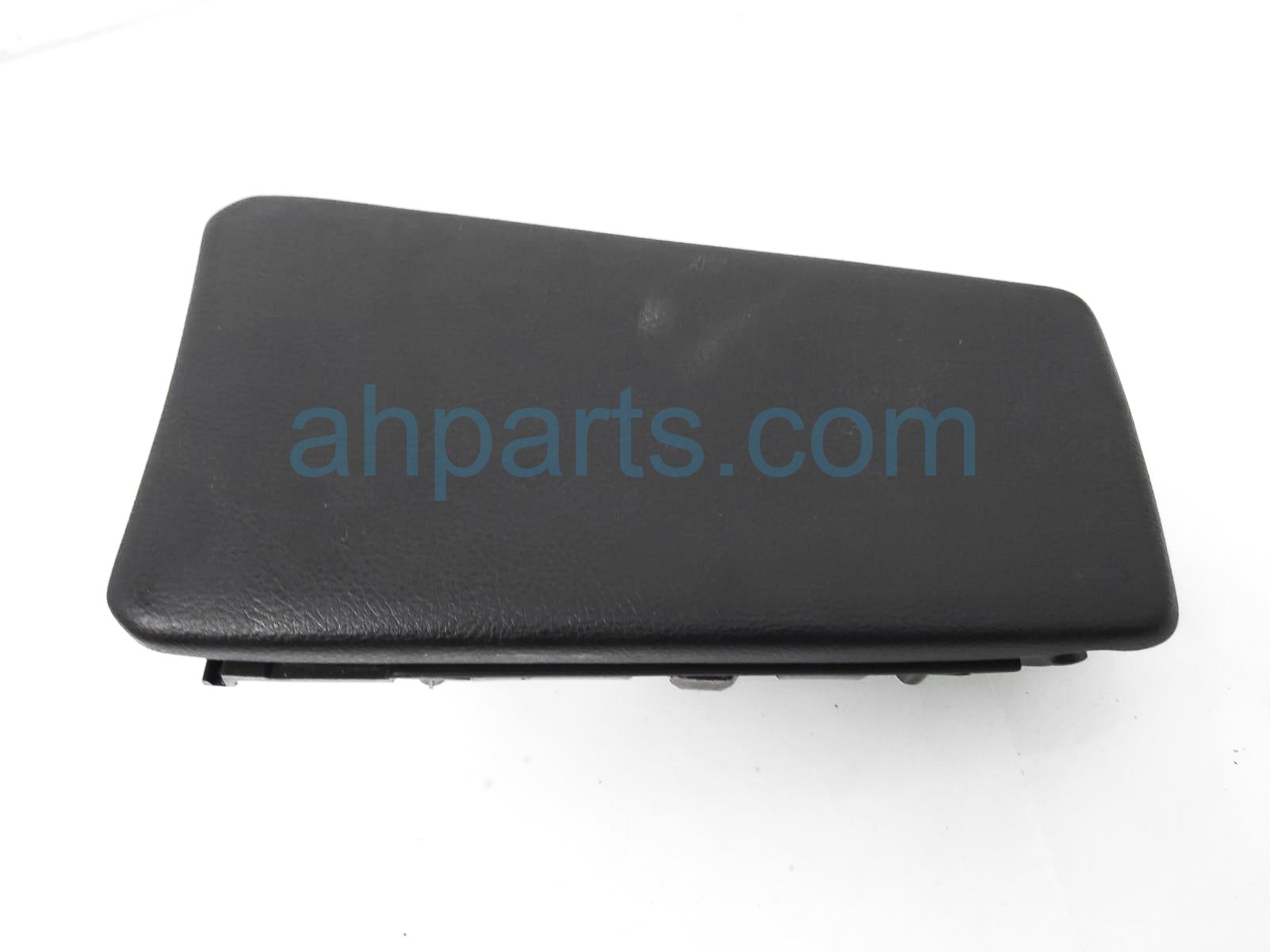 $75 Mazda CENTER CONSOLE LID / ARMREST- BLK