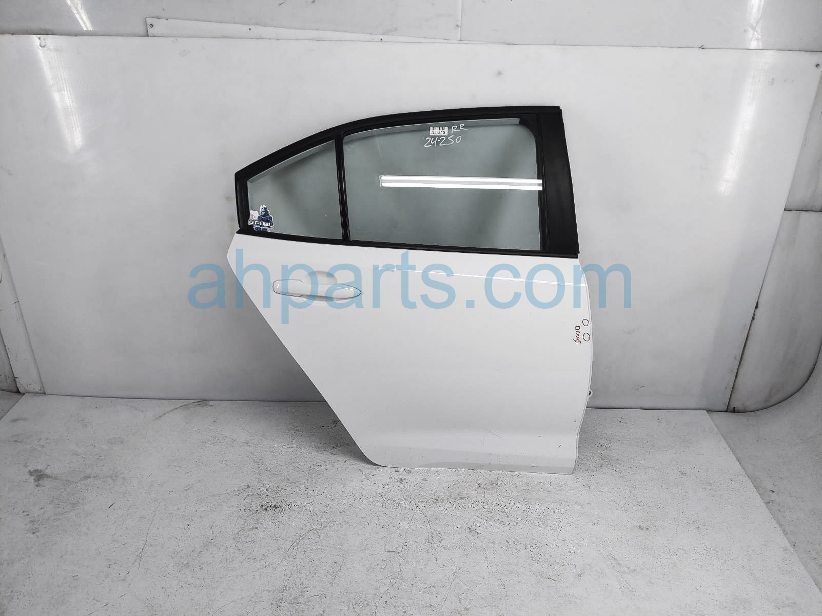 $599 Toyota RR/RH DOOR - WHITE - NO INSIDE TRIM*