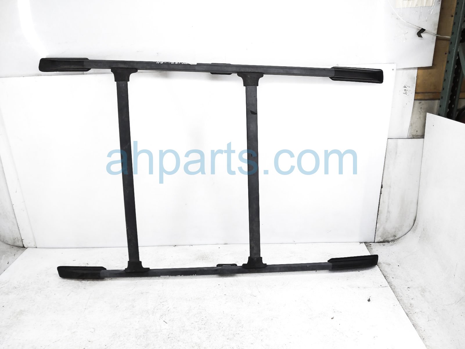 $349 Honda LH & RH ROOF RAILS W/CROSSBARS